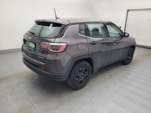 Used 2019 Jeep Compass Sport image 10