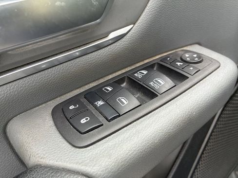 Used 2019 RAM 1500 Big Horn image 13