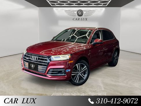 Used 2020 Audi Q5 e Prestige w/ Prestige Package AWD/4WD image 1