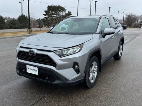 Used 2019 Toyota RAV4 XLE w/ Convenience Package image 33