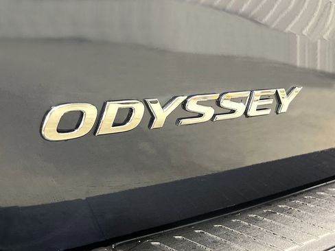 New 2026 Honda Odyssey Touring image 10