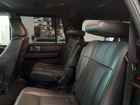 Used 2017 Lincoln Navigator L Reserve AWD/4WD image 25