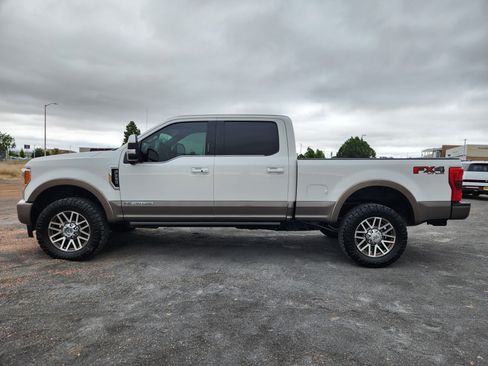 Used 2019 Ford F250 King Ranch w/ King Ranch Ultimate Package AWD/4WD image 2