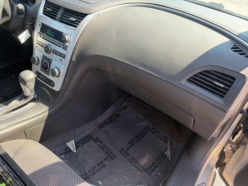 Used 2012 Chevrolet Malibu LT FWD image 9
