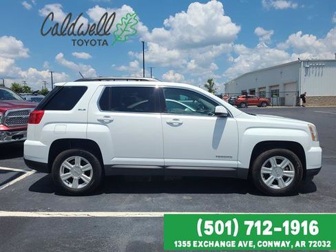 Used 2016 GMC Terrain SLE w/ Driver Alert Package I FWD image 4