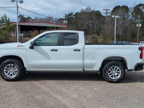 Used 2024 Chevrolet Silverado 1500 W/T w/ WT Value Package image 9
