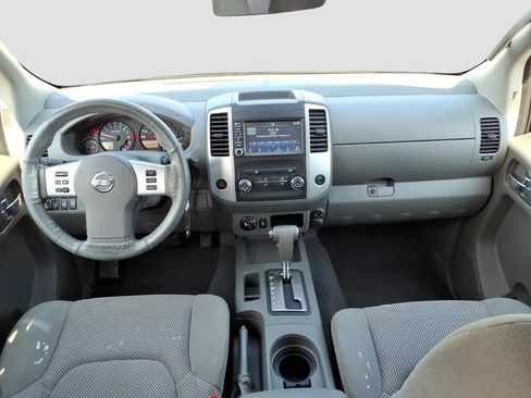 Used 2019 Nissan Frontier SV AWD/4WD image 32