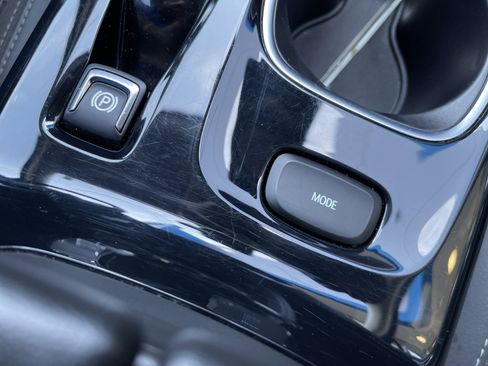 Used 2023 Buick Envision Preferred image 33