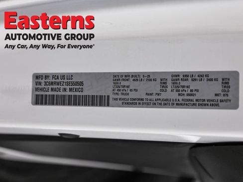 Used 2025 RAM ProMaster 3500 w/ Convenience Group FWD image 33