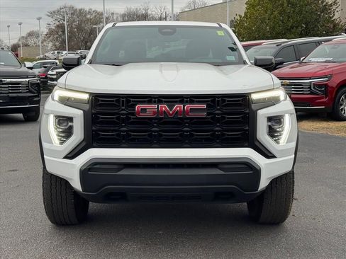 Used 2023 GMC Canyon Elevation w/ Trailering Package image 8
