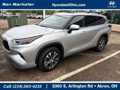Used 2022 Toyota Highlander XLE