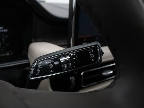 Used 2023 Lincoln Nautilus Reserve AWD/4WD image 15
