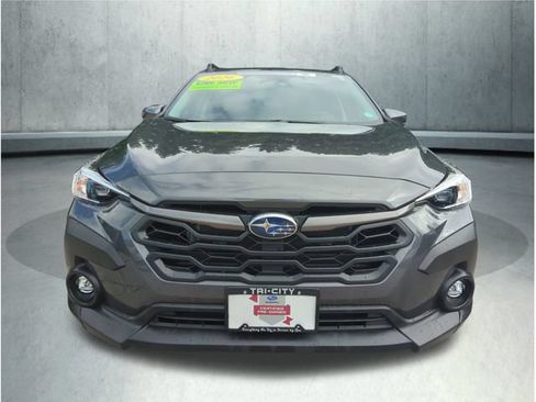 Certified 2026 Subaru Crosstrek 2.5i Premium AWD/4WD image 11