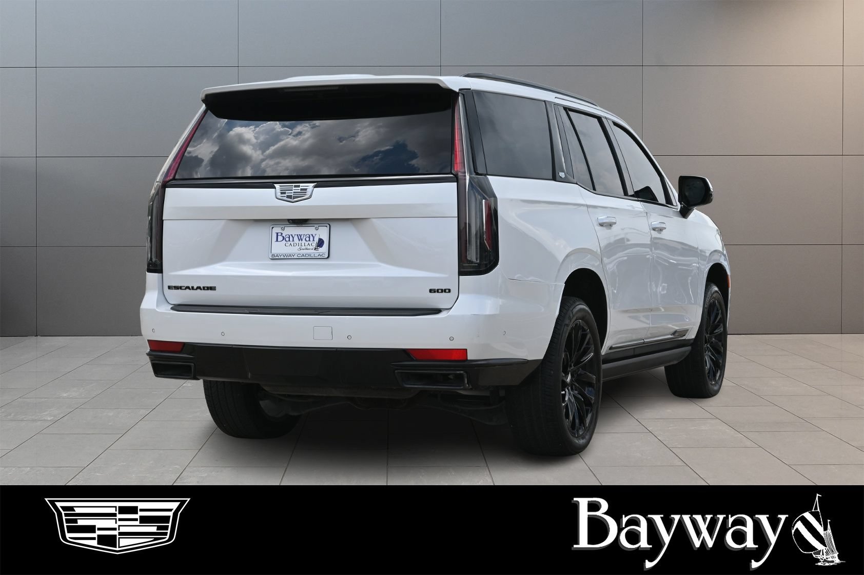 Used 2022 Cadillac Escalade Sport Platinum w/ LPO, ONYX Package AWD/4WD image 6