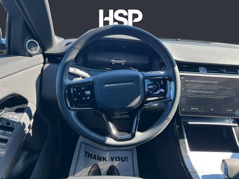 Used 2024 Land Rover Range Rover Evoque S image 12