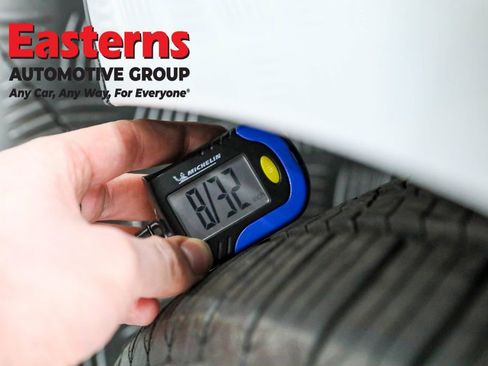 Used 2024 Chevrolet Malibu LT image 26