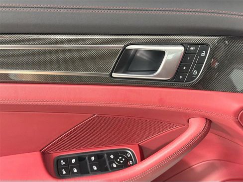 Certified 2022 Porsche Panamera GTS AWD/4WD image 31