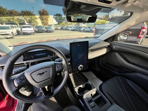 Used 2025 Ford Mustang Mach-E Select w/ Interior Protection Package image 7