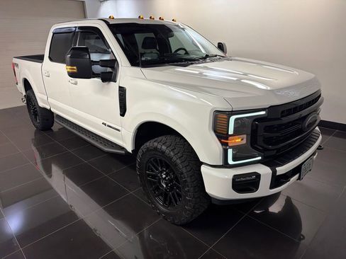 Used 2022 Ford F250 Lariat w/ Black Appearance Package AWD/4WD image 1