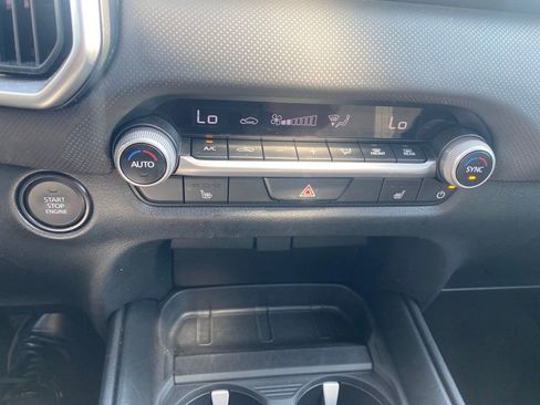 Certified 2025 MAZDA CX-50 AWD 2.5 S w/ Premium Package image 12