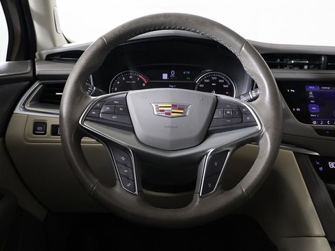 Used 2023 Cadillac XT5 Premium Luxury image 39