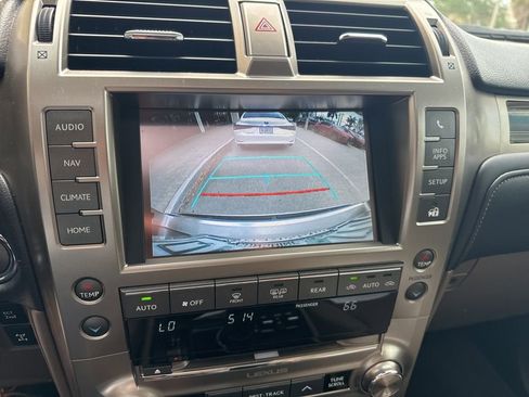 Used 2020 Lexus GX 460 Premium w/ Premium Package AWD/4WD image 20