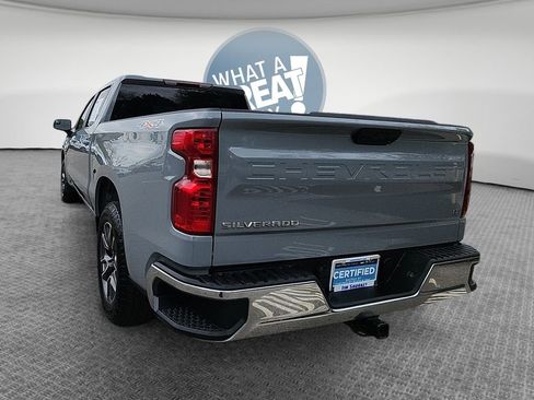 Used 2024 Chevrolet Silverado 1500 LT AWD/4WD image 6