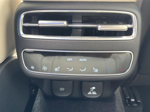 New 2026 Genesis GV70 3.5T Sport Prestige AWD/4WD image 23