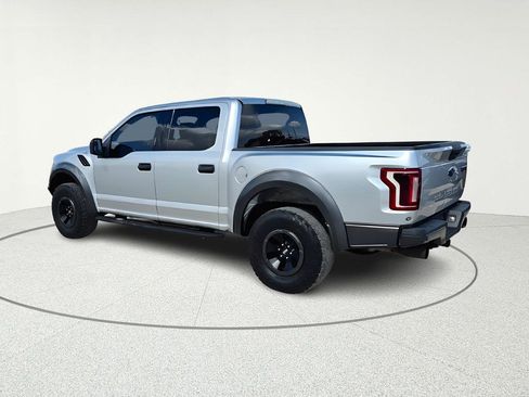 Used 2018 Ford F150 Raptor AWD/4WD image 4