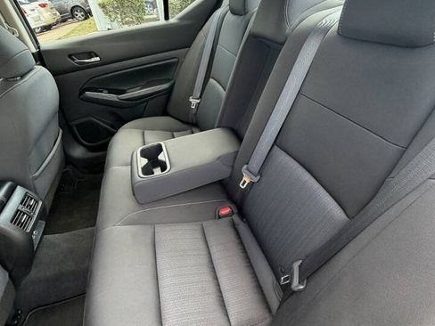 Used 2020 Nissan Altima 2.5 SV FWD image 17
