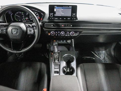 Used 2025 Honda Civic Sport image 14