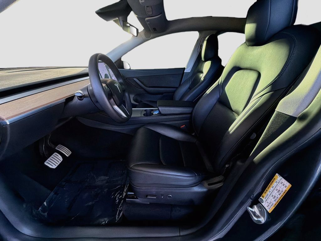 Used 2022 Tesla Model Y Performance AWD/4WD image 20