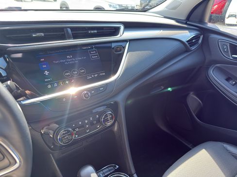 Used 2023 Buick Encore GX Select w/ Sport Touring Package FWD image 22