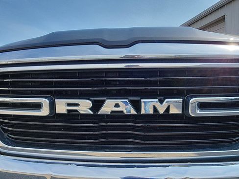 Used 2019 RAM 1500 Big Horn image 11