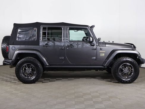 Used 2018 Jeep Wrangler Unlimited Sport AWD/4WD image 13