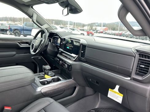 New 2026 Chevrolet Silverado 1500 LTZ w/ Z71 Off-Road Package image 16