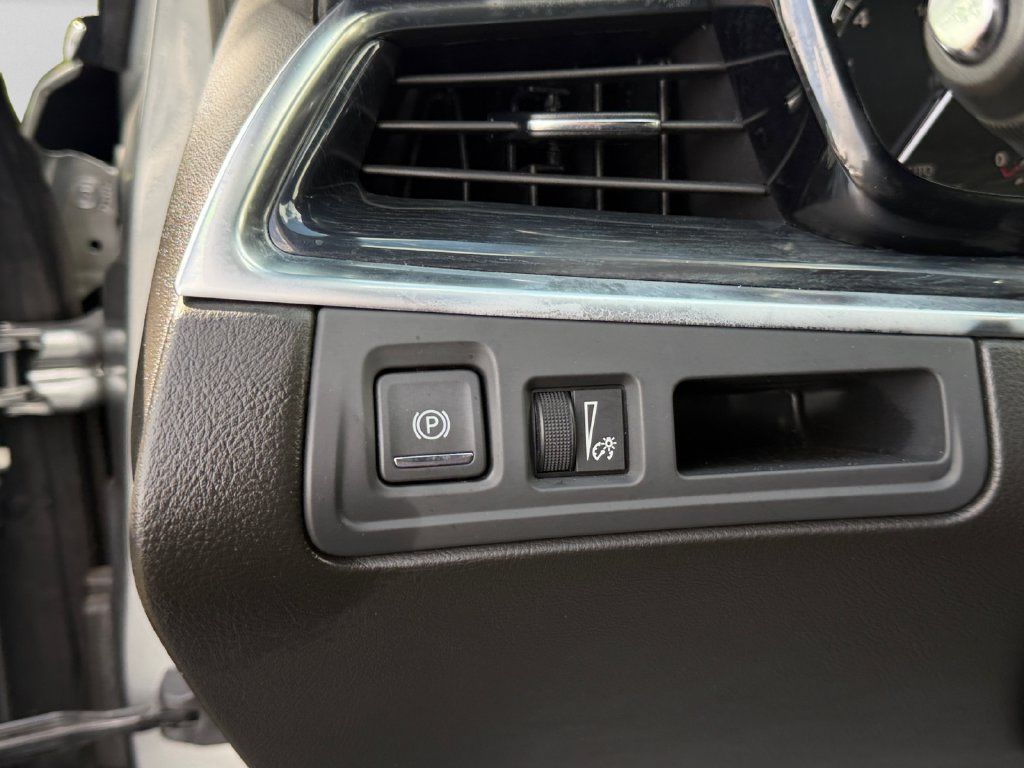 Used 2024 Cadillac XT5 Premium Luxury AWD/4WD image 24