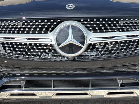 Used 2022 Mercedes-Benz GLC 300 4MATIC image 15