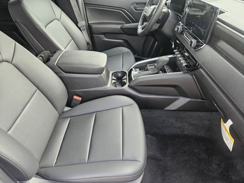 New 2026 Chevrolet Colorado W/T w/ WT Custom Package RWD image 9