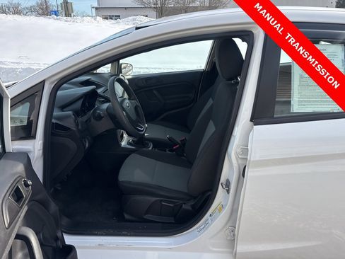Used 2016 Ford Fiesta S image 19
