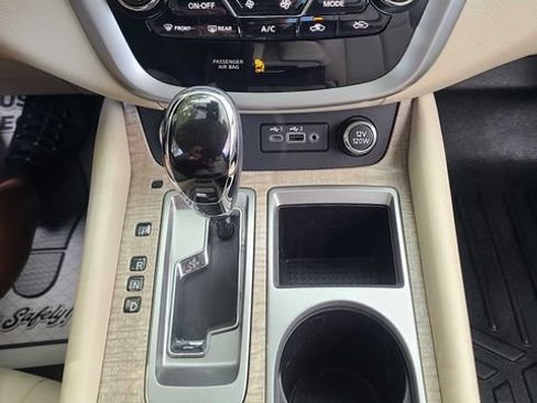 Used 2021 Nissan Murano SV w/ SV Special Edition Package AWD/4WD image 33