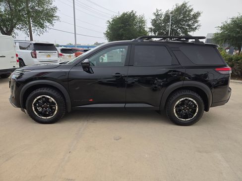 New 2026 Nissan Pathfinder Rock Creek AWD/4WD image 6