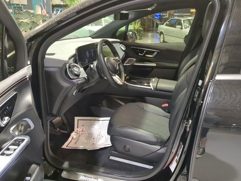 Certified 2023 Mercedes-Benz EQE 350+ 4MATIC SUV image 17