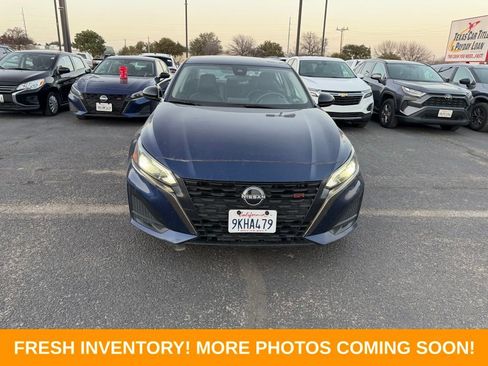 Used 2024 Nissan Altima 2.5 SR image 2