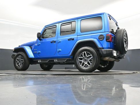 Used 2024 Jeep Wrangler Sahara w/ Technology Group image 43