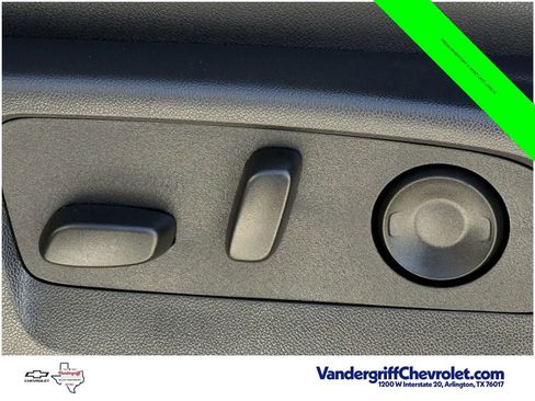 Used 2025 GMC Sierra 1500 AT4 AWD/4WD image 21