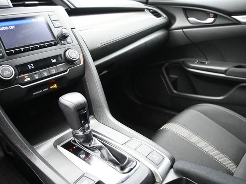 Used 2019 Honda Civic LX image 4