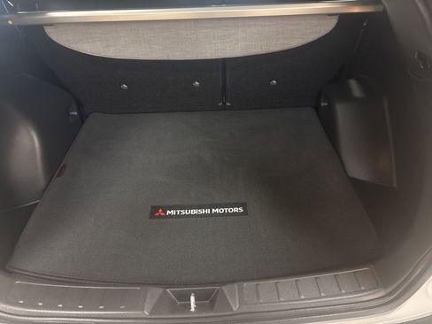 Used 2022 Mitsubishi Eclipse Cross LE image 29