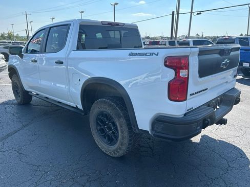 Used 2025 Chevrolet Silverado 1500 ZR2 w/ ZR2 Bison Edition AWD/4WD image 7