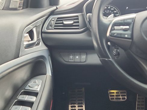 Used 2023 Genesis G70 2.0T w/ Sport Prestige Package AWD/4WD image 13